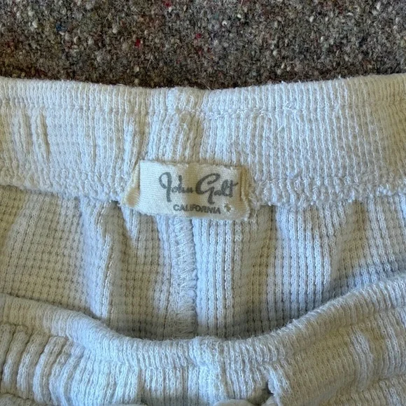 Brandy Melville Summer Thermal Shorts in Heather Gray Size (XS/S) - Picture 4 of 8